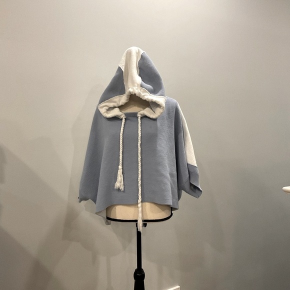 Free People boxy oversized hoodie, size medium - Picture 4 of 10